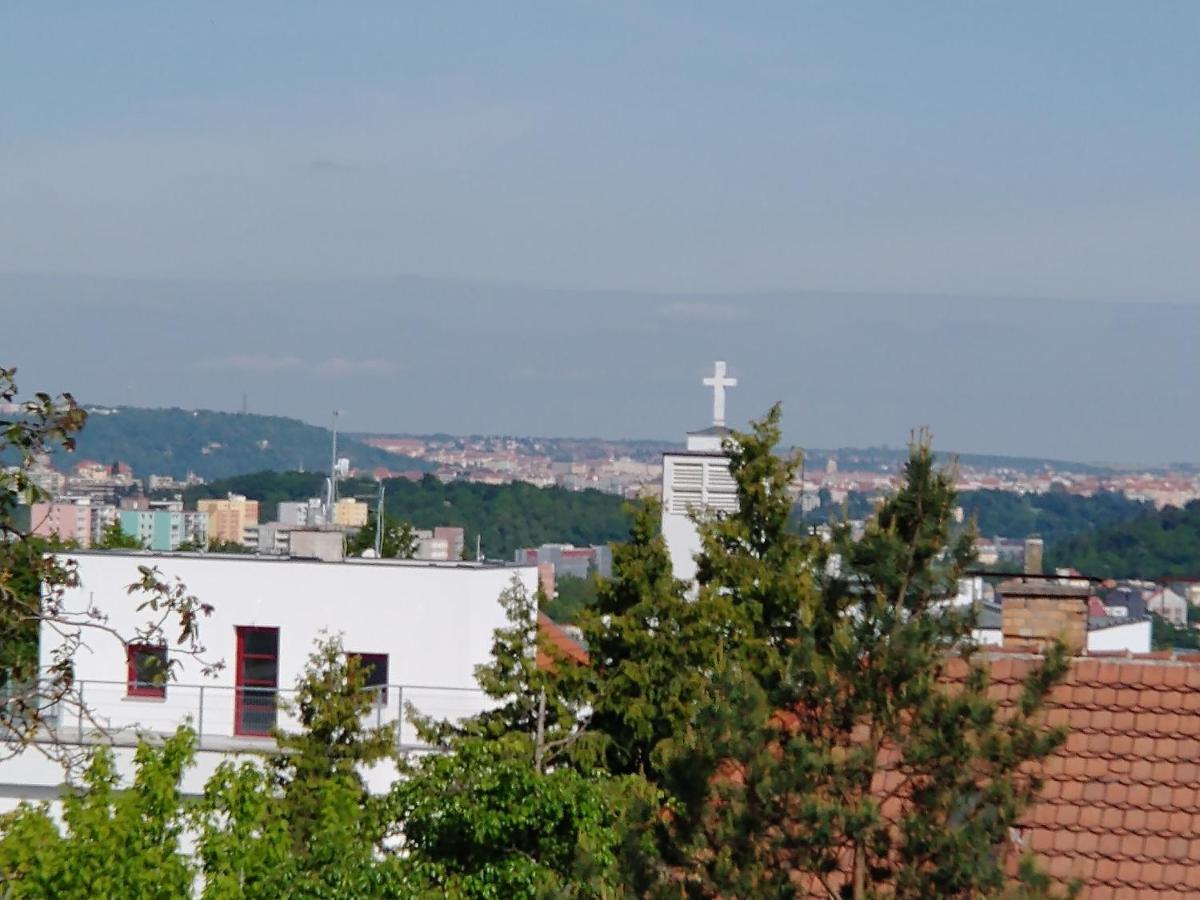 Apartamento Duplex With Garden Praga Exterior foto